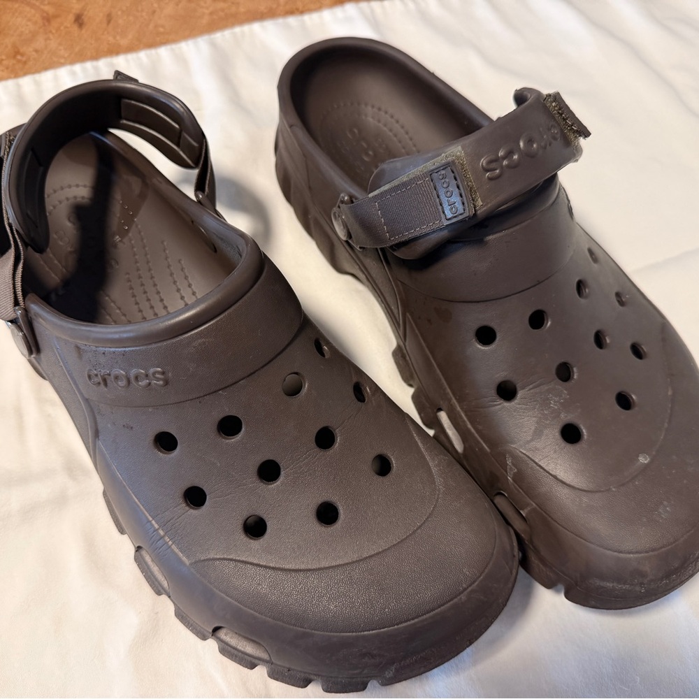 CROCS Dark Brown All-Terrain - Picture 3 of 3